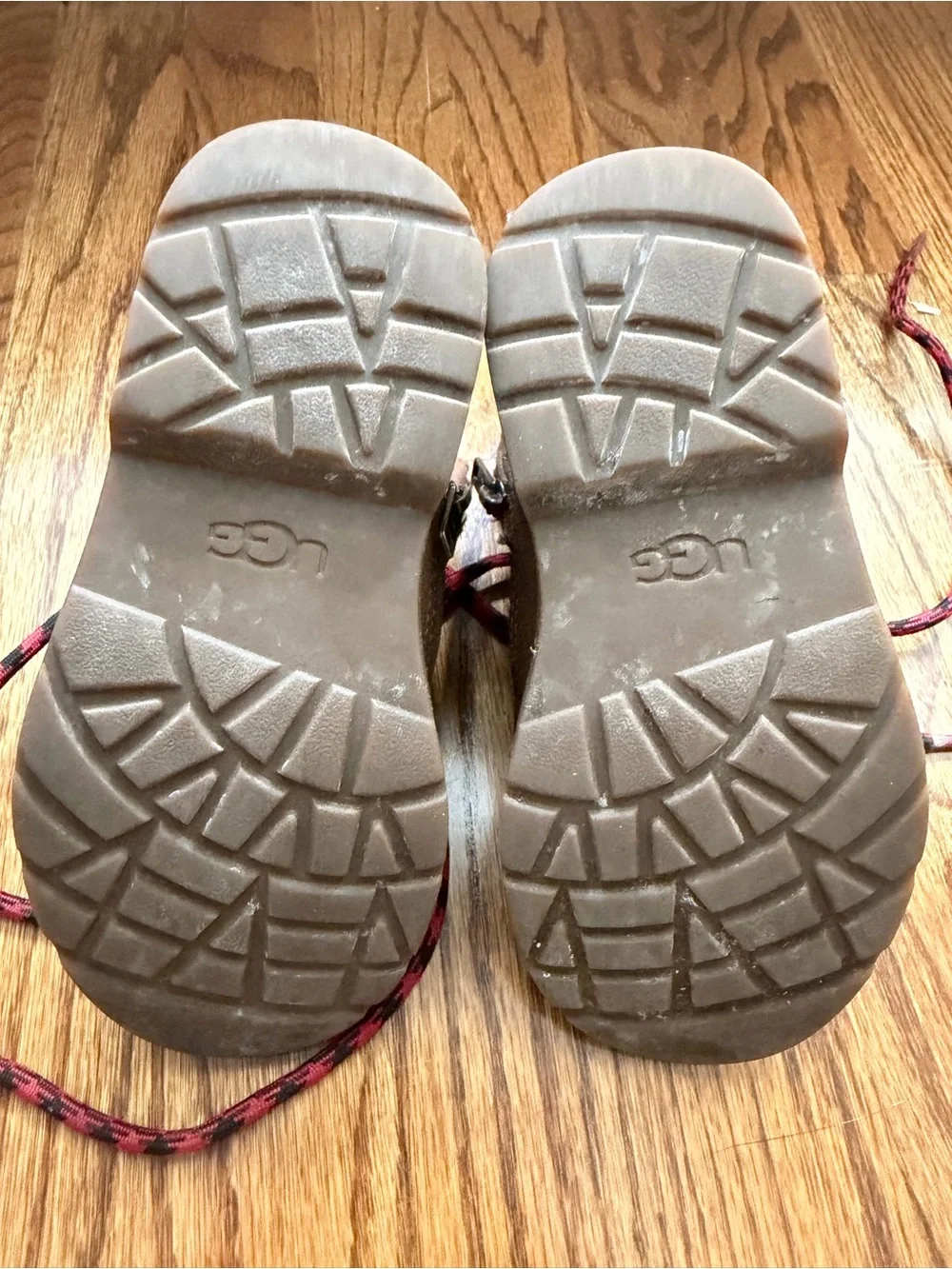UGG Kids Robley Waterproof Boot 11